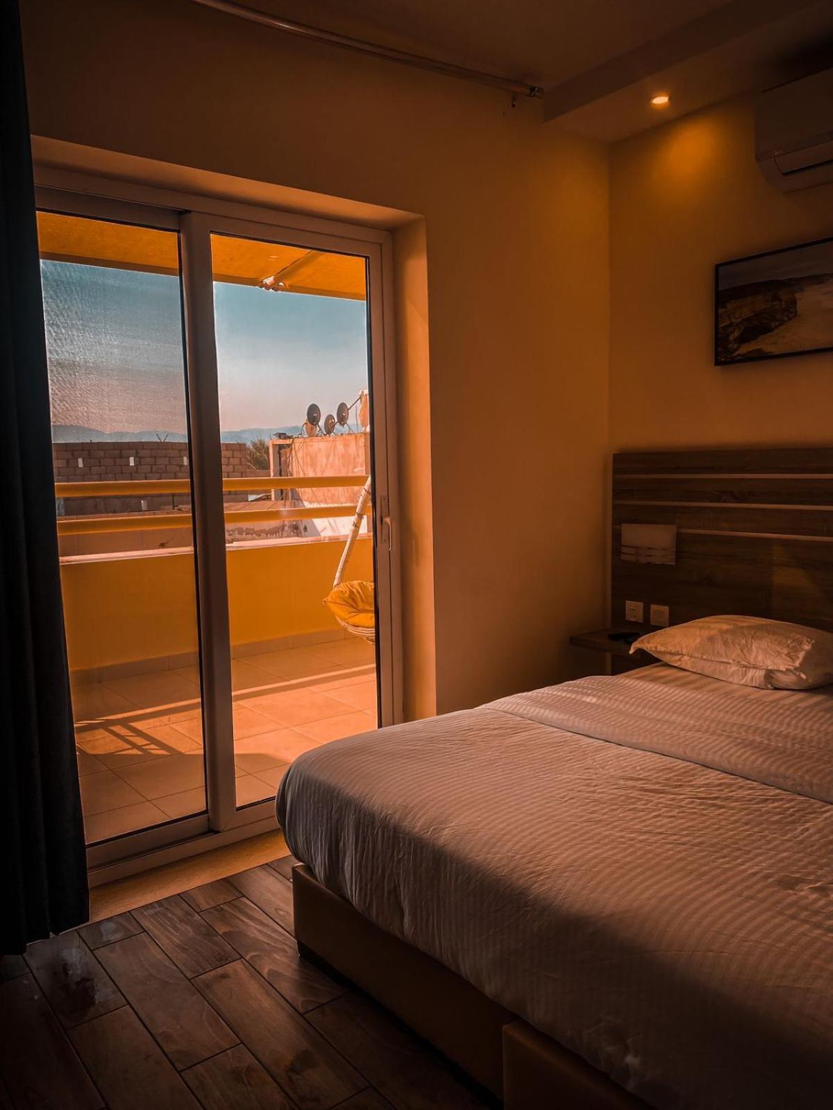 La Riva Hotel Akabe Dış mekan fotoğraf